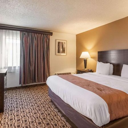 Coratel Plus Suites Wichita West Airport Luaran gambar