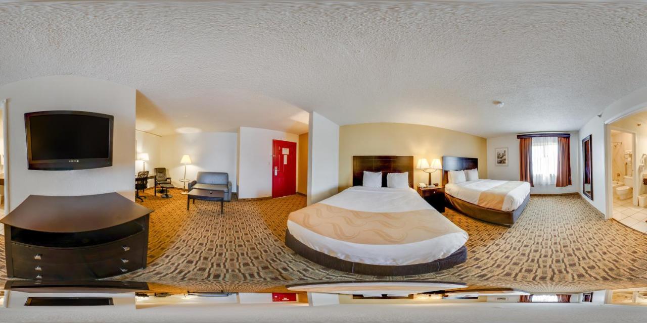 Coratel Plus Suites Wichita West Airport Luaran gambar