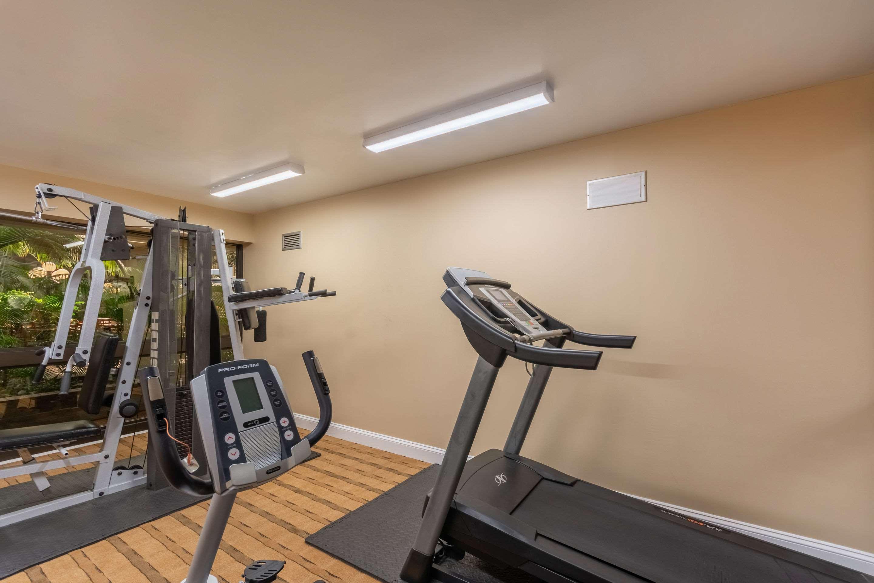 Coratel Plus Suites Wichita West Airport Luaran gambar